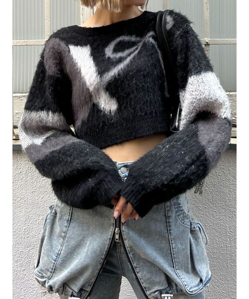 EMODA（エモダ）の「ショートルーズジャガードニット（ニット/セーター・レディース・ネイビー/グレー/ブラック/アイボリー・FREE）」の11枚目の写真