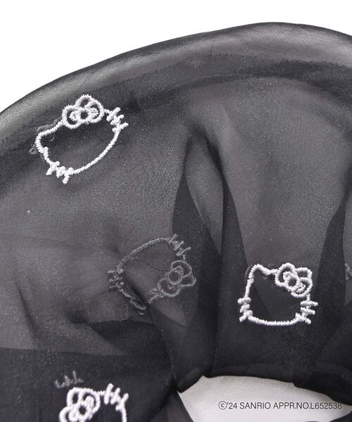 MAJESTIC LEGON（マジェスティックレゴン）の「ハローキティ エンブロイダリーシュシュ（シュシュ・レディース・アイボリー/ブラック・FREE）」の4枚目の写真