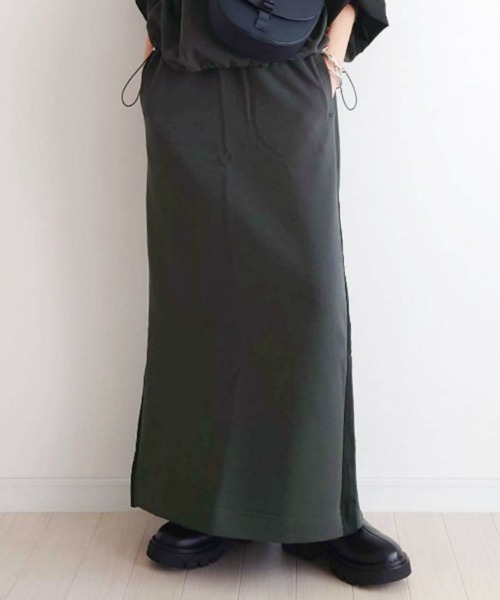 notch.(ノッチ)の「【 notch. by yui 】サイドラインスウェットスカート(スカート・レディース・オフホワイト/グレー/ブラック/ネイビー・M/TM)」の6枚目の写真