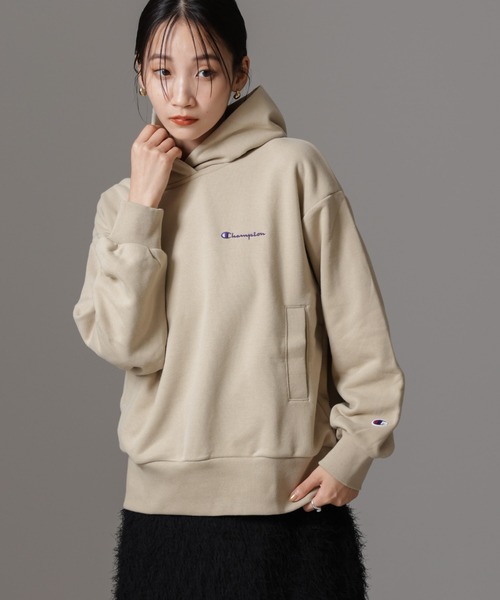 Champion(チャンピオン)の「Champion/HOODED SWEATSHIRT(パーカー・レディース・ライトグレー/ベージュ/オフホワイト・M)」の21枚目の写真