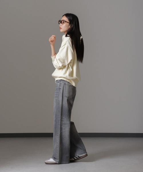 Champion(チャンピオン)の「Champion/HOODED SWEATSHIRT(パーカー・レディース・ライトグレー/ベージュ/オフホワイト・M)」の6枚目の写真