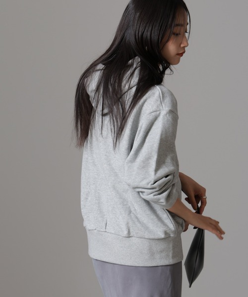Champion(チャンピオン)の「Champion/HOODED SWEATSHIRT(パーカー・レディース・ライトグレー/ベージュ/オフホワイト・M)」の9枚目の写真