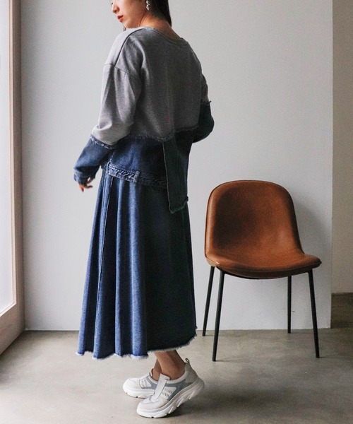 Cepica（セピカ）の「スウェット斜めドッキングデニムトップス（スウェット・レディース・ブラック/グレー・FREE）」の10枚目の写真