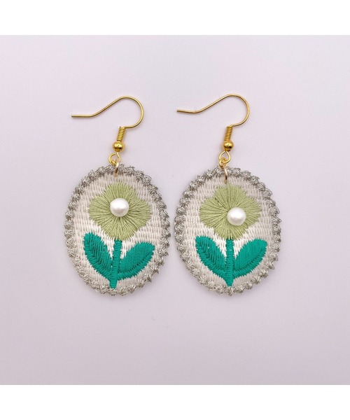 papillon】お花刺繍ピアス(MA)（ピアス（両耳用））｜tone（トーン）の