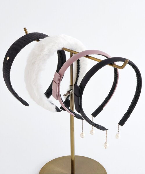 apres les cours(アプレレクール)の「パールイヤリング付カチューシャ(カチューシャ・キッズ・ベージュ/ブラック・FREE)」の4枚目の写真