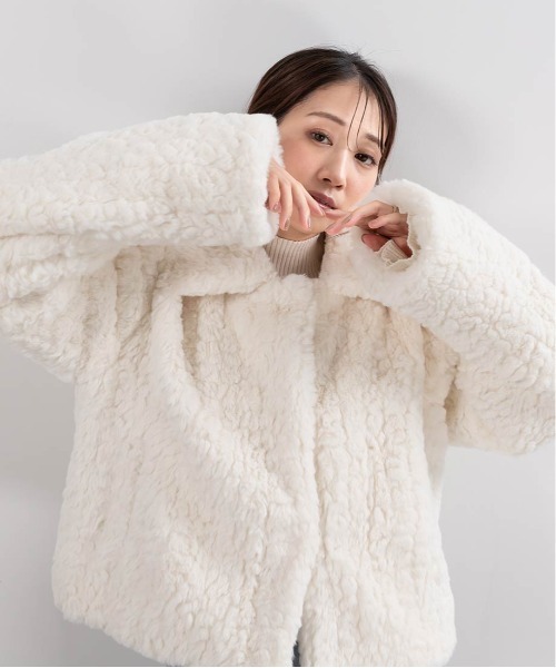 RANDA（ランダ）の「中綿入りショート丈フェイクファーコート