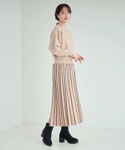 SHOO・LA・RUE(シューラルー)の「◆歩きやすさと美脚を叶える ヒールアップはきぐちニットブーツ(ブーツ・レディース・ブラック/ライトベージュ/ダークブラウン・35/25/45)」の9枚目の写真