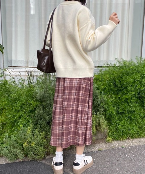 mebole（メボレ）の「レトロチェック柄ロングスカート（スカート・レディース・ブラウン・FREE）」の2枚目の写真
