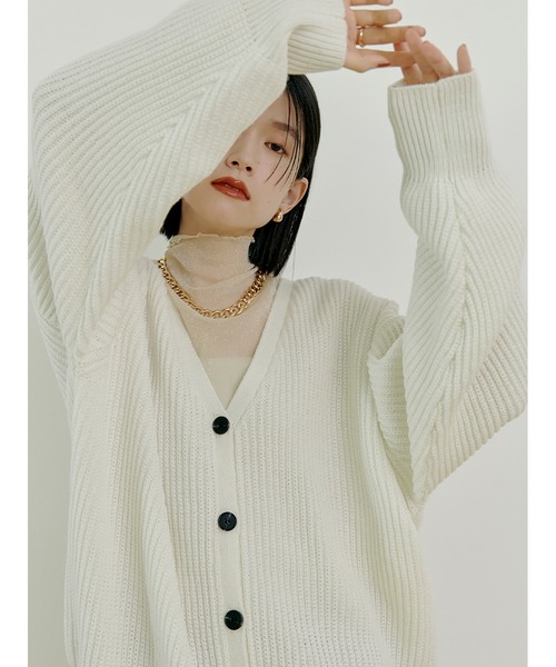 Stylevoice for xxx(スタイルヴォイスフォー)の「ニットラメカーディガン(カーディガン/ボレロ・レディース・ホワイト/ブラック/ブラウン・FREE)」の13枚目の写真