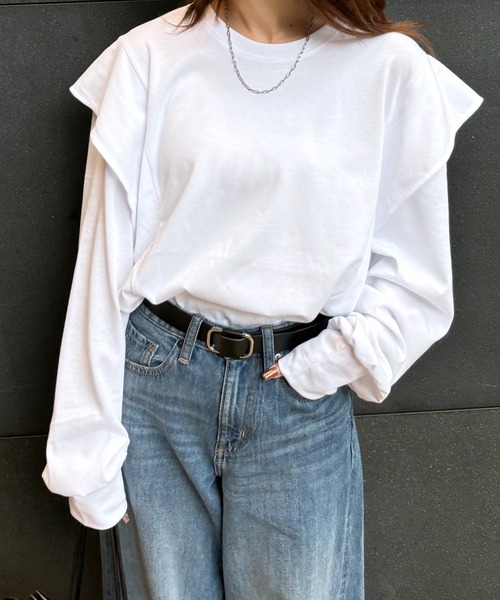 ISOOK(アイスー)の「【ISOOK / アイスー】ラッフルショルダーロンT / ラッフルスリーブ フレアスリーブ プルオーバー ブラウス 長袖 春服 春トップス(Tシャツ/カットソー・レディース・ブラック/ホワイト・FREE)」の17枚目の写真