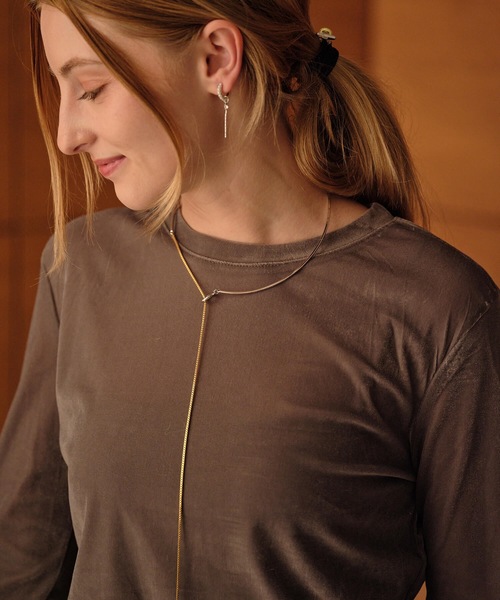 ANOH（アノー）の「コンビカラーフープチェーンチョーカー（チョーカー・レディース・シルバー×ゴールド・FREE）」の3枚目の写真