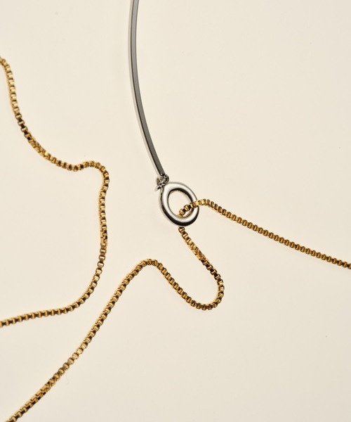 ANOH（アノー）の「コンビカラーフープチェーンチョーカー（チョーカー・レディース・シルバー×ゴールド・FREE）」の12枚目の写真