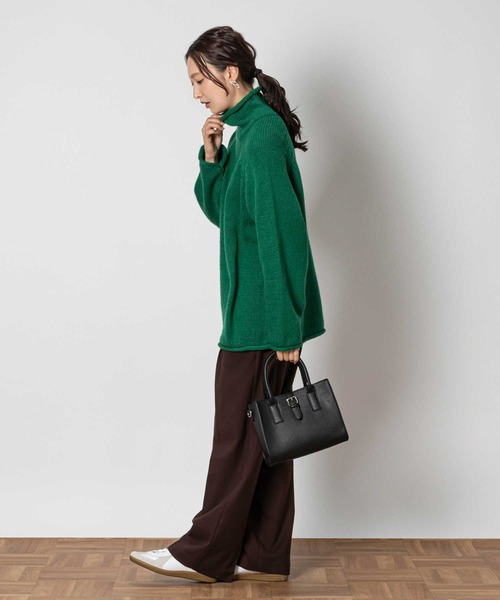 Right-on（ライトオン）の「ロールネックニット（ニット/セーター・レディース・ネイビー/オフホワイト/グリーン・M/L/XL）」の9枚目の写真