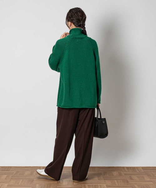 Right-on（ライトオン）の「ロールネックニット（ニット/セーター・レディース・ネイビー/オフホワイト/グリーン・M/L/XL）」の10枚目の写真