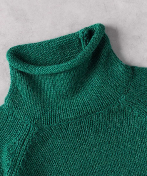 Right-on（ライトオン）の「ロールネックニット（ニット/セーター・レディース・ネイビー/オフホワイト/グリーン・M/L/XL）」の18枚目の写真