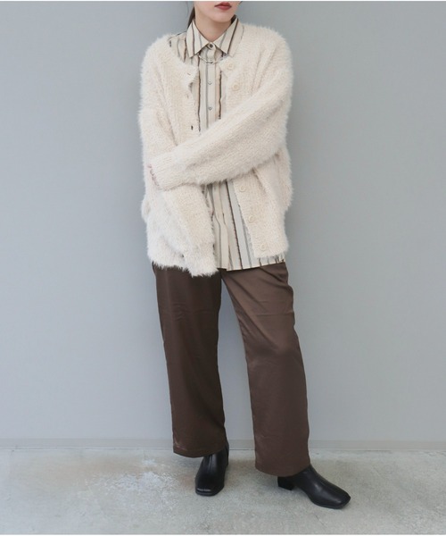 OandI(オーアンドアイ)の「2WAYシャギーニットカーディガン(カーディガン/ボレロ・レディース・グレイッシュベージュ/オレンジ/アイボリー/ネイビー・FREE)」の7枚目の写真