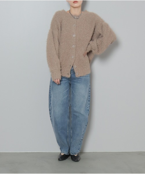 OandI(オーアンドアイ)の「2WAYシャギーニットカーディガン(カーディガン/ボレロ・レディース・グレイッシュベージュ/オレンジ/アイボリー/ネイビー・FREE)」の16枚目の写真