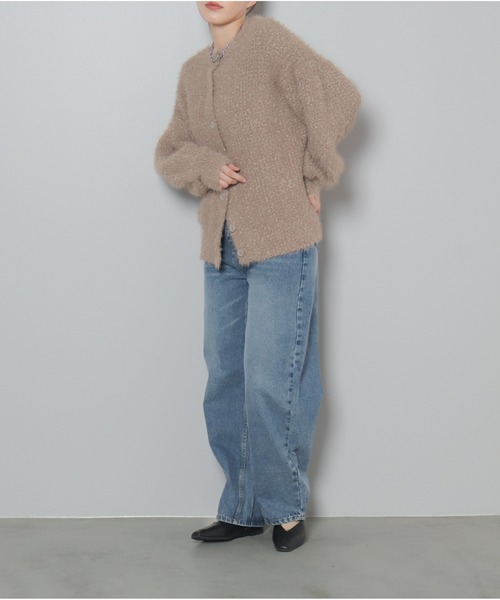 OandI(オーアンドアイ)の「2WAYシャギーニットカーディガン(カーディガン/ボレロ・レディース・グレイッシュベージュ/オレンジ/アイボリー/ネイビー・FREE)」の18枚目の写真