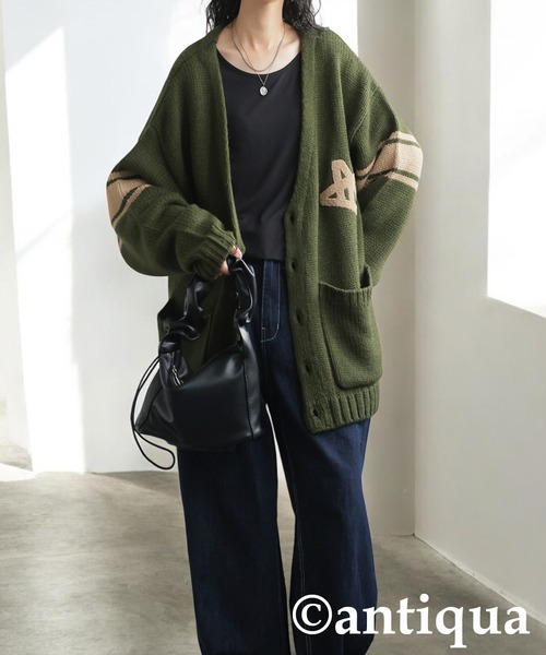 antiqua(アンティカ)の「ロゴニットカーディガン(ニット/セーター・レディース・カーキ/グレー・ONESIZE)」の19枚目の写真