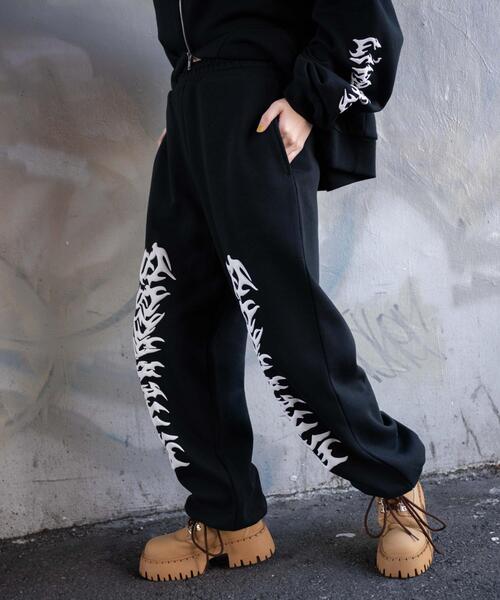 WEGO（ウィゴー）の「WEGO/グラフィックスウェットパンツ（スウェットパンツ・レディース・ライトグレー/ブラック・FREE）」の3枚目の写真