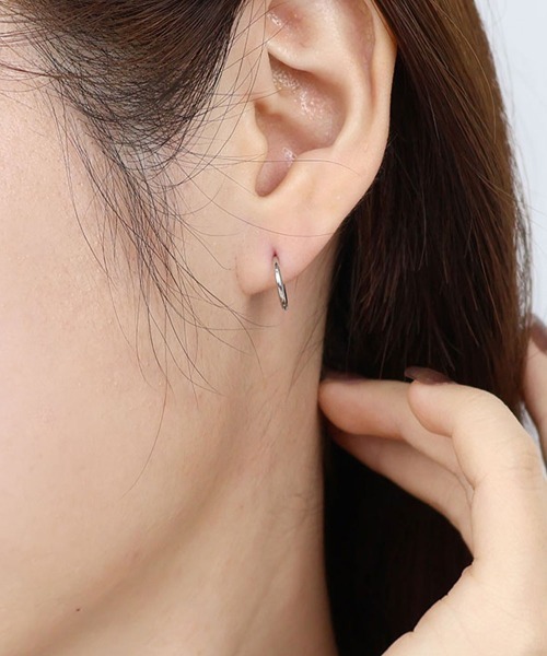 セール】【金属アレルギー対応】 スリム フープピアス / サージカル