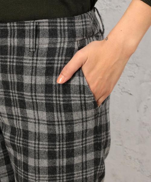 green label relaxing（グリーンレーベルリラクシング）の「KF V/LAMB NTK パンツ◆（その他パンツ・レディース・ブラック/ダークグレー/ブラウン/ライトグレー/ダークグリーン・38/36/40）」の16枚目の写真