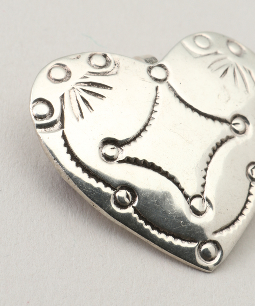 FRAMeWORK（フレームワーク）の「HARPO/アルポ ハートピンズ1（その他ヘアアクセサリー・レディース・シルバー・FREE）」の6枚目の写真