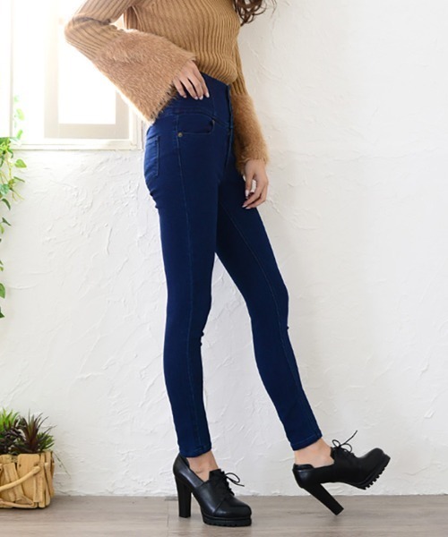 REMUR(レミュール)の「スーパーストレッチハイウエストスキニーパンツ(デニムパンツ・レディース・ブルー系その他/ブルー系その他2/ブルー系その他3/ブルー系その他4/ブルー/ブラック/ライトブルー・M/S/L)」の3枚目の写真