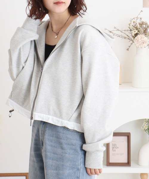hunch(ハンチ)の「hunch ショート丈パーカー(パーカー・レディース・ライトイエロー/オートミール/チャコールグレー/杢グレー・FREE)」の11枚目の写真