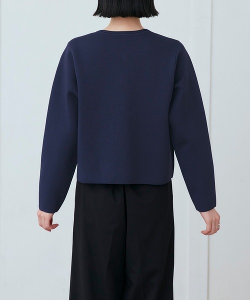 RUIRUE BOUTIQUE(ルイルエブティック)の「洗える ストレッチ | 選べるデザイン スポンディッシュ ボックス カーディガン ベーシック丈・パール釦 | レディース 体型カバー 長袖 オフィスカジュアル 無地 ニット トップス(カーディガン/ボレロ・レディース・ベージュ/ブラック/ネイビー・M/L)」の12枚目の写真