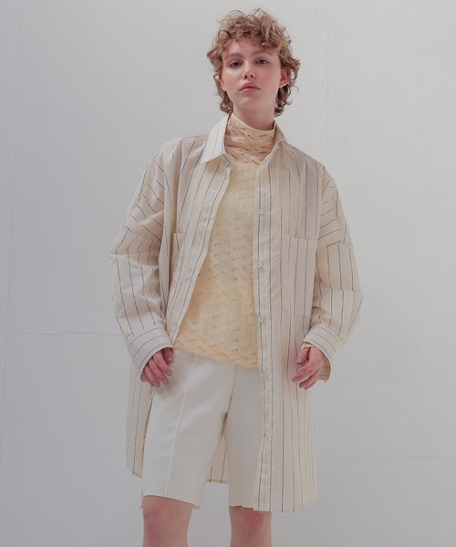 DRESSLAVE(ドレスレイブ)の「pinstripe big shirt(ピンストライプ柄ビッグシャツ)(シャツ/ブラウス・レディース・ベージュ・38)」の1枚目の写真