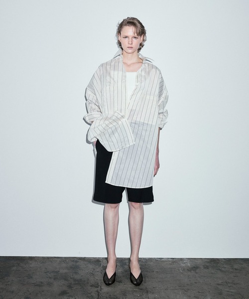 DRESSLAVE(ドレスレイブ)の「pinstripe big shirt(ピンストライプ柄ビッグシャツ)(シャツ/ブラウス・レディース・ベージュ・38)」の18枚目の写真