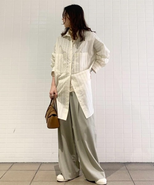 DRESSLAVE(ドレスレイブ)の「pinstripe big shirt(ピンストライプ柄ビッグシャツ)(シャツ/ブラウス・レディース・ベージュ・38)」の20枚目の写真