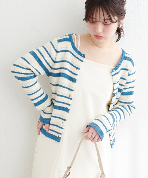 natural couture(ナチュラルクチュール)の「マルチボーダーニットカーディガン(カーディガン/ボレロ・レディース・ベージュ/ネイビー/サックスブルー・FREE)」の13枚目の写真