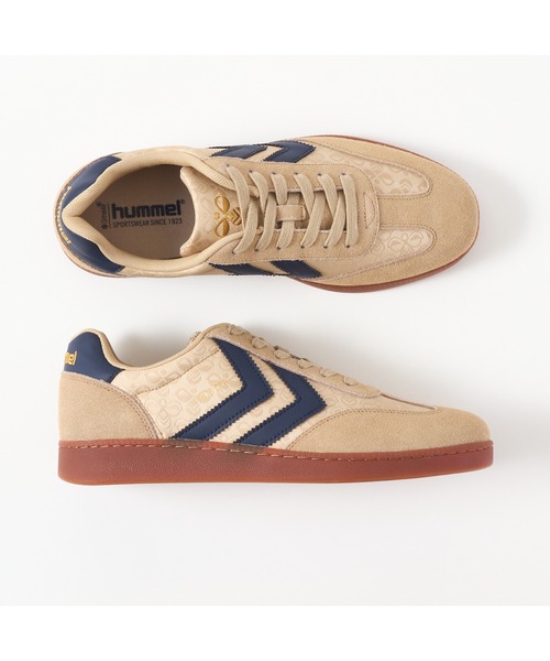 hummel（ヒュンメル）の「hummel/ヒュンメル VM78 CPH JQ（スニーカー・レディース・ネイビー/ベージュ・23cm/24cm/25cm/25.5cm/26.5cm/27cm/28cm）」の2枚目の写真