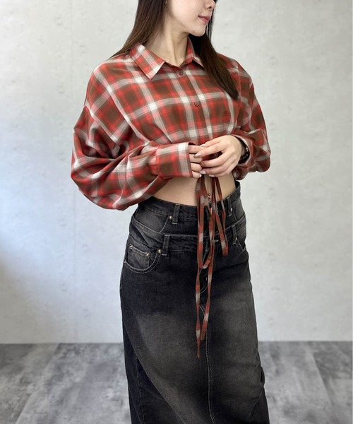 Per sist ence(パーシエンス)の「裾ドロストチェックショート丈シャツ(シャツ/ブラウス・レディース・ブラック/レッド/オレンジ・FREE)」の17枚目の写真
