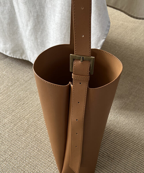 CAPRICIEUX LE'MAGE(カプリシューレマージュ)の「巾着SETバケットトートバッグ(ショルダーバッグ・レディース・キャメル/ブラック/アイボリー・FREE)」の19枚目の写真