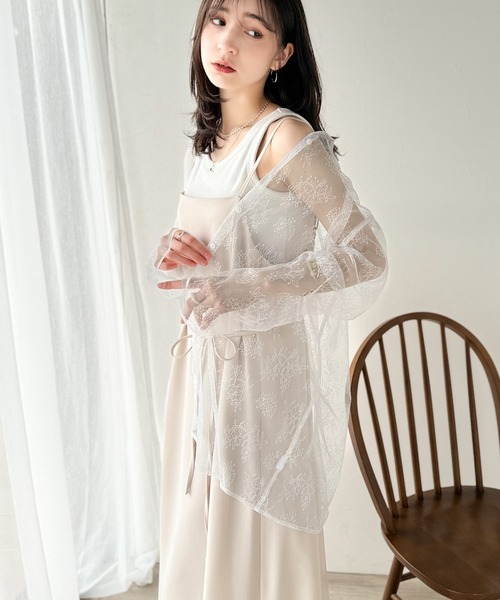 classicalelf(クラシカルエルフ)の「甘さ控えめ、大人の肌魅せ♪チュールレースオーバーシャツ(長袖)紫外線・日焼け対策/冷房対策(シャツ/ブラウス・レディース・ブラック/アイボリー/オフホワイト・LARGE/MEDIUM/SMALL/X-LARGE)」の22枚目の写真