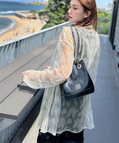 classicalelf(クラシカルエルフ)の「甘さ控えめ、大人の肌魅せ♪チュールレースオーバーシャツ(長袖)紫外線・日焼け対策/冷房対策(シャツ/ブラウス・レディース・ブラック/アイボリー/オフホワイト・LARGE/MEDIUM/SMALL/X-LARGE)」の4枚目の写真