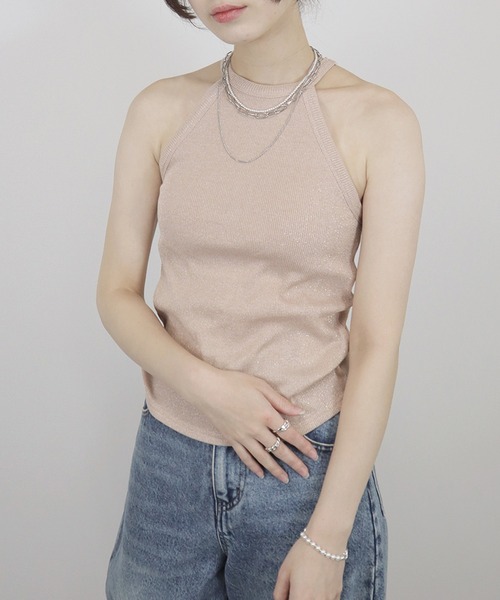 Reurie'（レウリィ）の「【ZOZO限定】ホルターネックタンクトップ／ カップ付き インナー キャミソール アメスリ シンプル 重ね着 レイヤード 肌見せ（タンクトップ・レディース・ピンク/ブラック・FREE）」の2枚目の写真