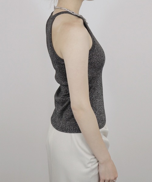 Reurie'（レウリィ）の「【ZOZO限定】ホルターネックタンクトップ／ カップ付き インナー キャミソール アメスリ シンプル 重ね着 レイヤード 肌見せ（タンクトップ・レディース・ピンク/ブラック・FREE）」の17枚目の写真