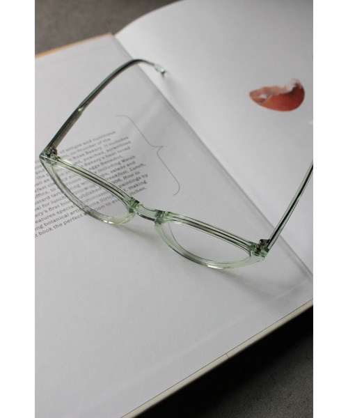 KOMONO.（コモノ）の「「KOMONO/コモノ」 オプティカル 眼鏡 　サングラス 　クリアレンズ　　ベティ（サングラス・レディース・ホワイト/ライム・FREE）」の4枚目の写真