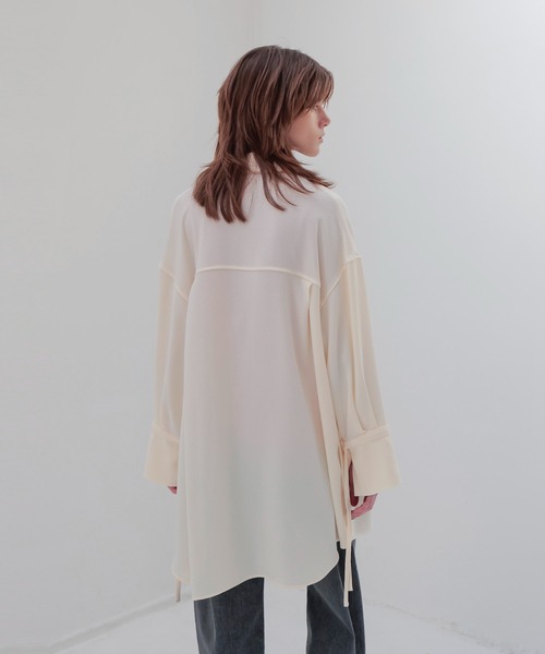 DRESSLAVE(ドレスレイブ)の「spongy georgette shirts(スポンジージョーゼットシャツ)(シャツ/ブラウス・レディース・ホワイト/ネイビー・38)」の16枚目の写真