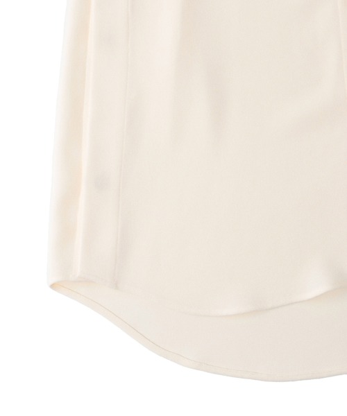 DRESSLAVE(ドレスレイブ)の「spongy georgette shirts(スポンジージョーゼットシャツ)(シャツ/ブラウス・レディース・ホワイト/ネイビー・38)」の9枚目の写真