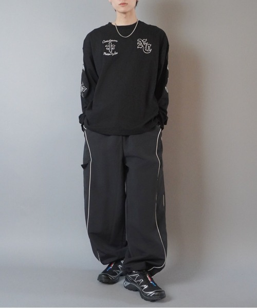 SPINNS（スピンズ）の「袖ロゴ長袖ロンT/クロスロゴワッペン（Tシャツ/カットソー・メンズ・ブラック/ホワイト・ONESIZE）」の15枚目の写真