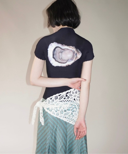 pleatsed print tops / プリーツプリントトップス（Tシャツ