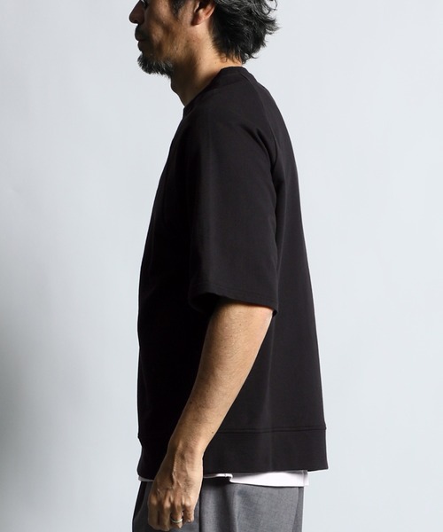 The DUFFER of ST.GEORGE（ザダファーオブセントジョージ）の「NUANCE COLOR S/S CREW SWEAT：ミニ裏毛 ニュアンスカラー 半袖スウェット（スウェット・メンズ・ライトイエロー/ライトピンク/ブラック/ライトグレー・MEDIUM/LARGE/X-LARGE）」の13枚目の写真