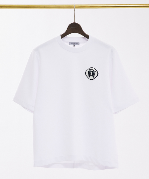 DESIGNWORKS(デザインワークス)の「【定番】サガラワッペン 半袖 Tシャツ(Tシャツ/カットソー・メンズ・グレイッシュベージュ/ブラック/ホワイト・46/50/48)」の2枚目の写真