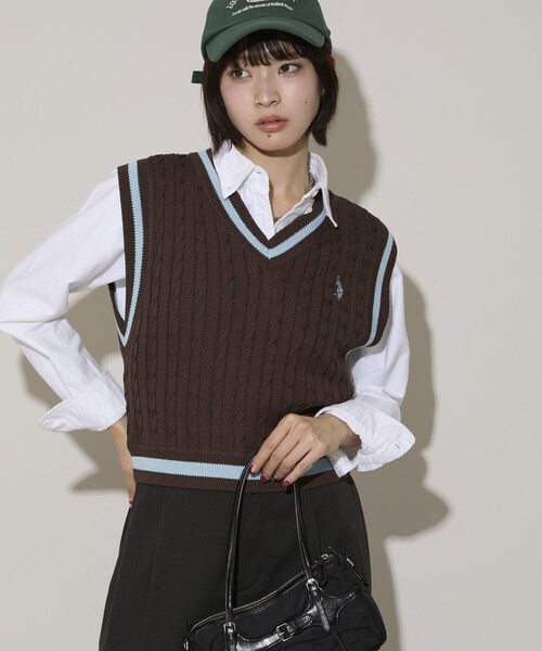 U.S. POLO ASSN.(ユーエスポロアッスン)の「U.S. POLO ASSN. × PUBLUX/ユーエスポロアッスン 別注 チルデンニットベスト 限定展開(ベスト・レディース・チャコールグレー/ベージュ/ブラウン・フリ-)」の16枚目の写真