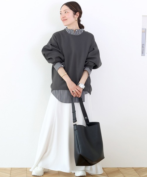 Aletta vita(アレッタビータ)の「ダンボールバックファスナー袖タックプルオーバー(Tシャツ/カットソー・レディース・チャコール/ブラック/グレイッシュベージュ・FREE)」の16枚目の写真
